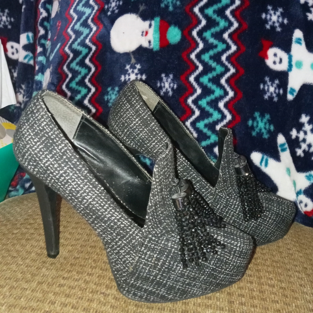 Simply vera vera wang heels